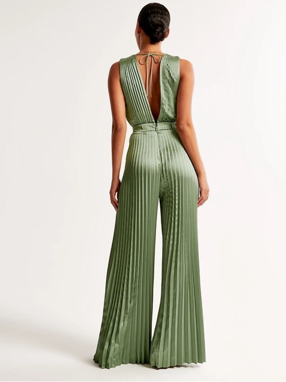 NWT Abercrombie & Fitch Giselle Pleated Jumpsuit - Picture 3 of 5